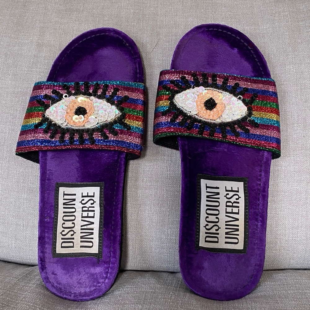 Discount Universe Purple Eye Slides